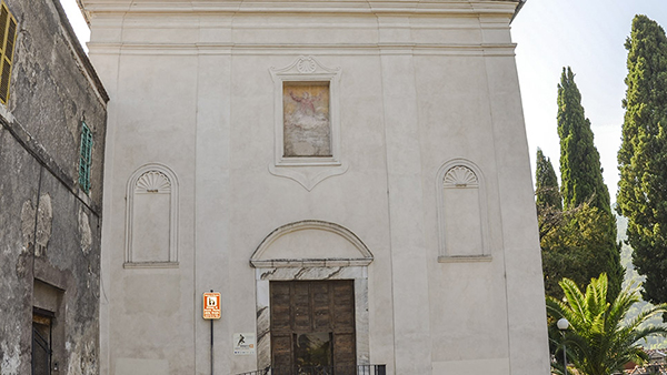 Entrata della Ex Chiesa di Santa Maria delle Grazie