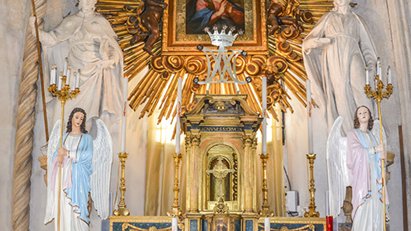 Altare del Tempietto di San Giacomo Maggiore